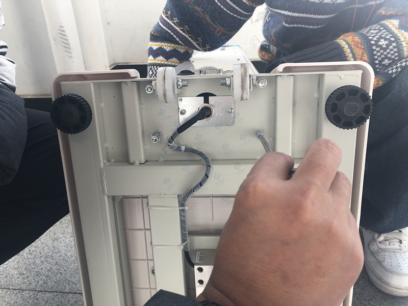 �������س�