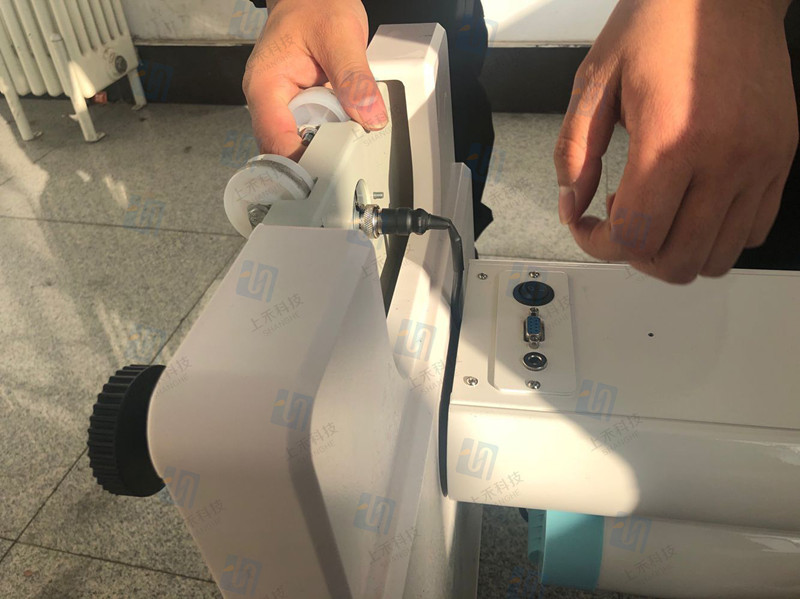 �������س�