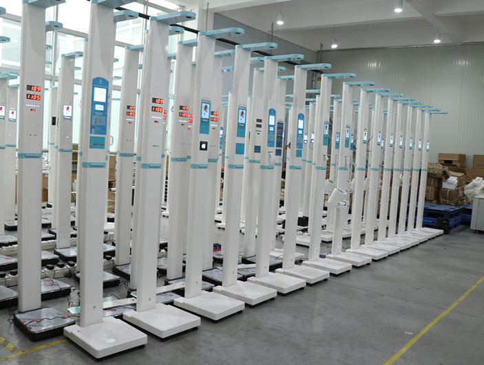 �������س�